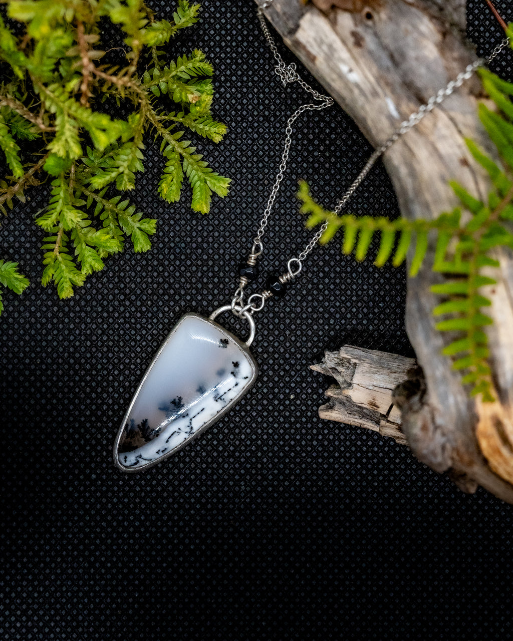 Dendritic Agate Pendant Necklace