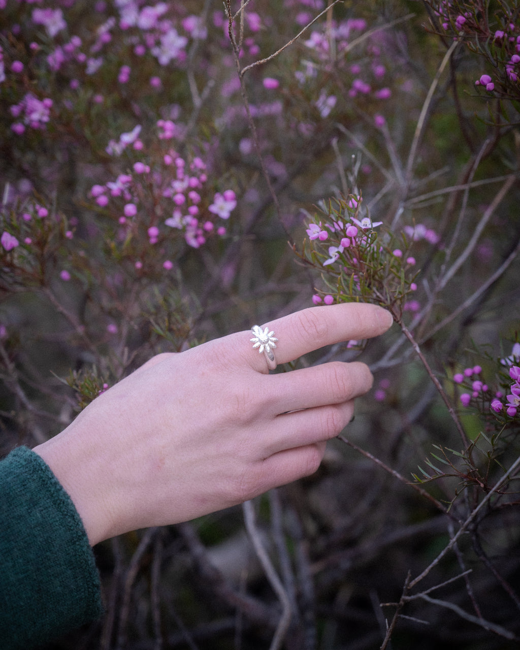Flannel Flower Ring