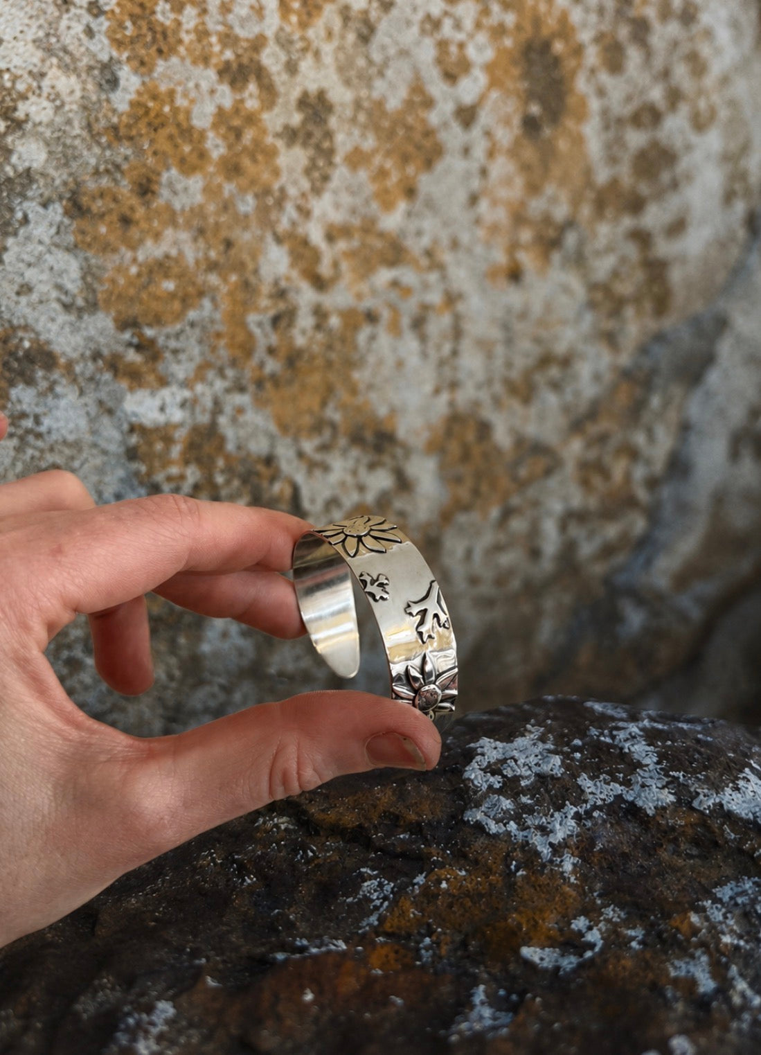 Bush Pixie Flannel Flower Cuff Bracelet